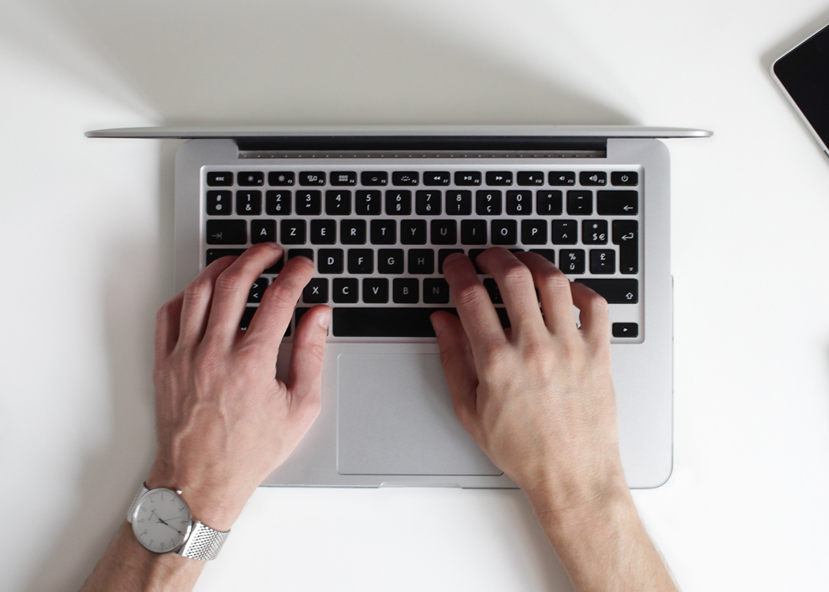 Secrets of Photography: Essential Camera Gear for Enthusiast Secrets of Photography: Essential Camera Gear for Enthusiast